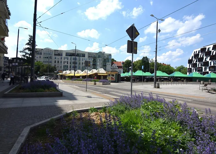 Sikorskiego Free Parking * Poznan