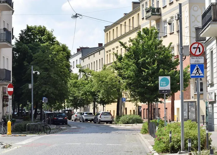 Sikorskiego Free Parking * Poznan